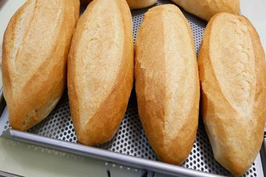 Bánh mì không bao nhiêu calo? Lượng calo trong các loại bánh mì