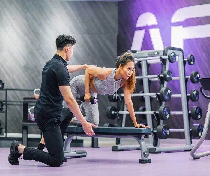 Chia sẻ các tiêu chí cơ bản để tìm huấn luyện viên gym cá nhân giỏi