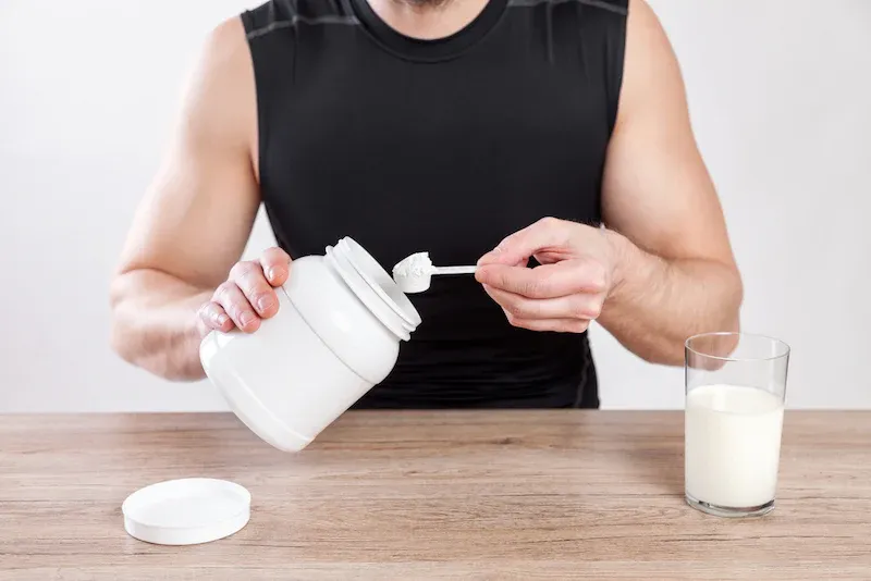 Creatine là gì? Tập gym có nên uống creatine không?