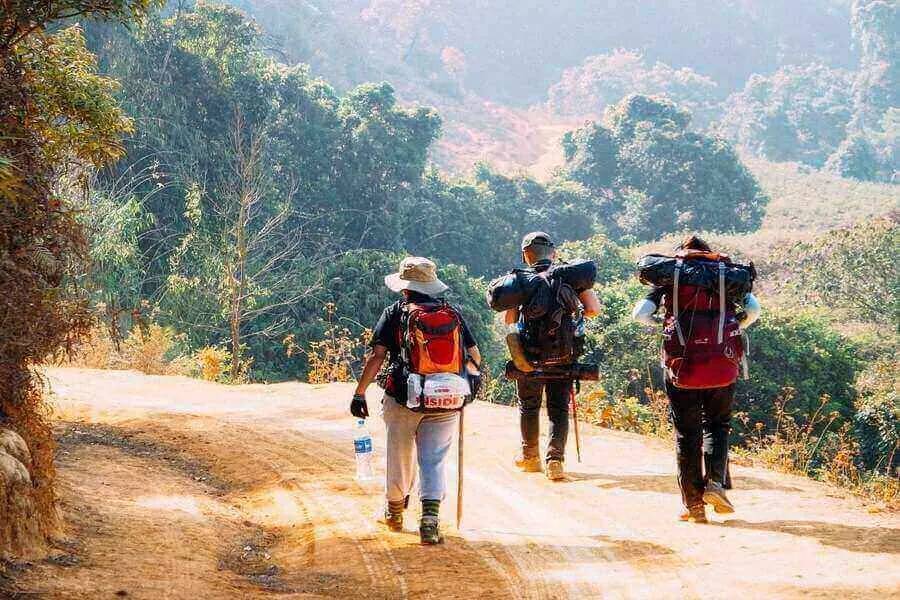 Hiking là gì? Những lưu ý cần nắm khi tham gia Hiking