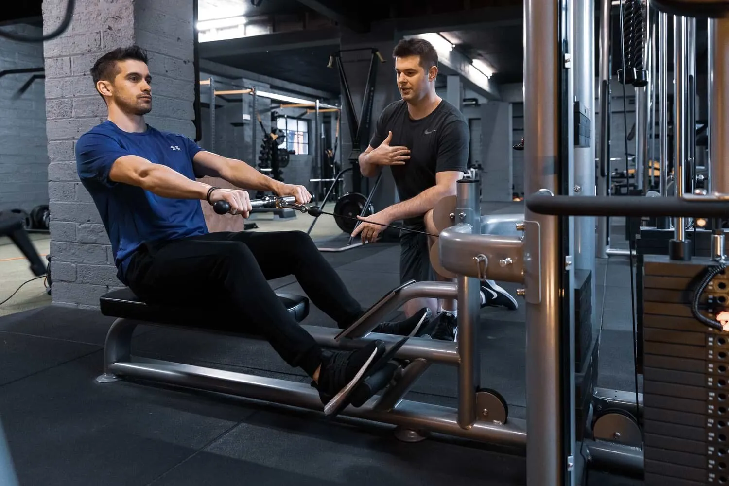 Tập gym có tăng cân không? Top 10 bài tập gym cho người gầy tăng cân tăng cơ