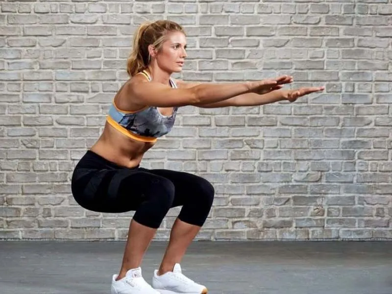 Tập Squat là gì? Squat có tác dụng gì? Động tác Squat đúng cách nên nắm