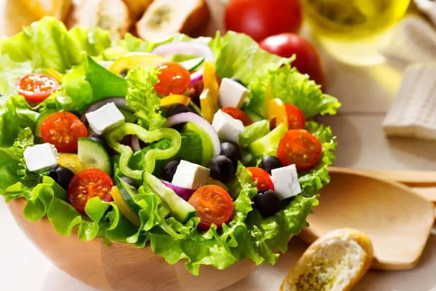 Tổng hợp những cách làm salad giảm cân healthy