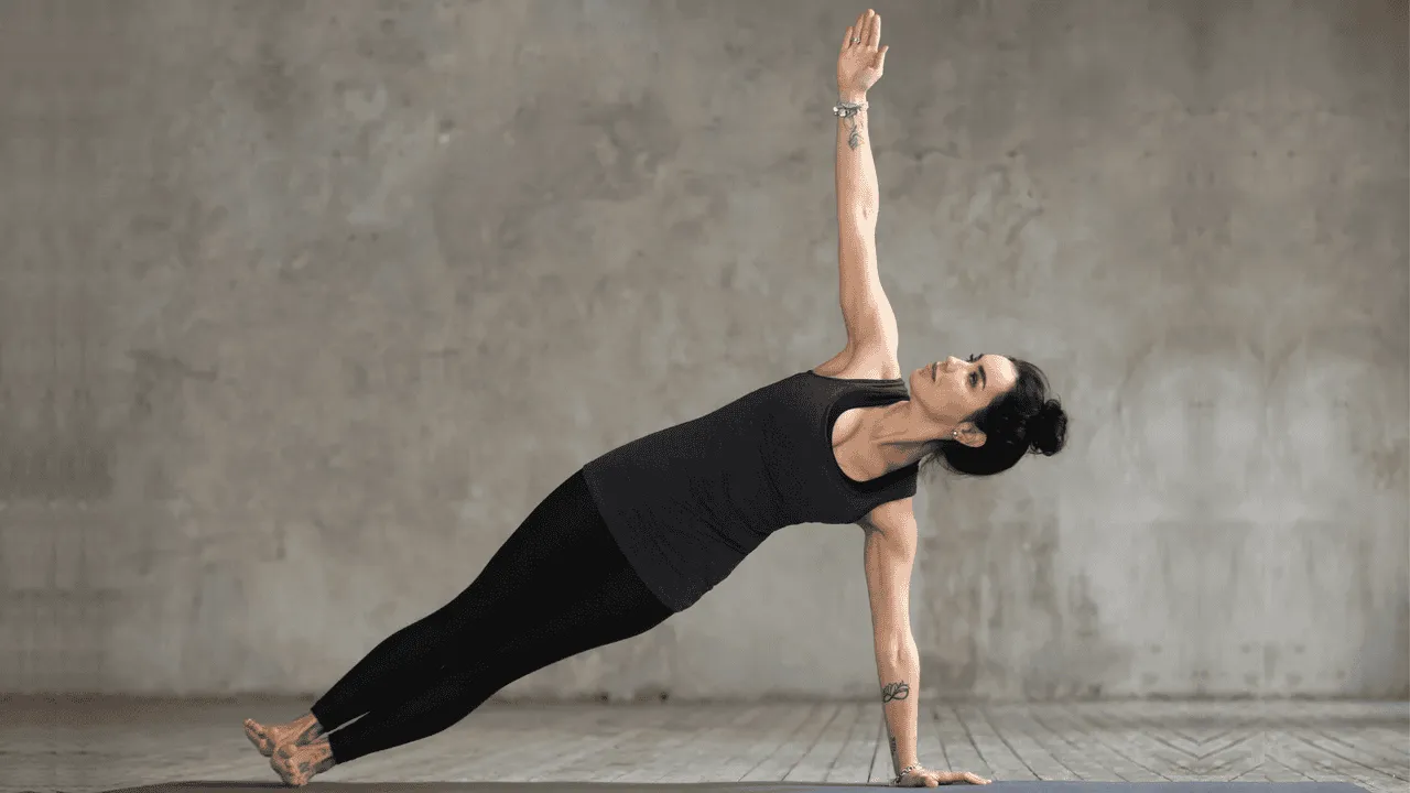 Top 11 bài tập yoga giảm mỡ bắp tay nhanh chóng